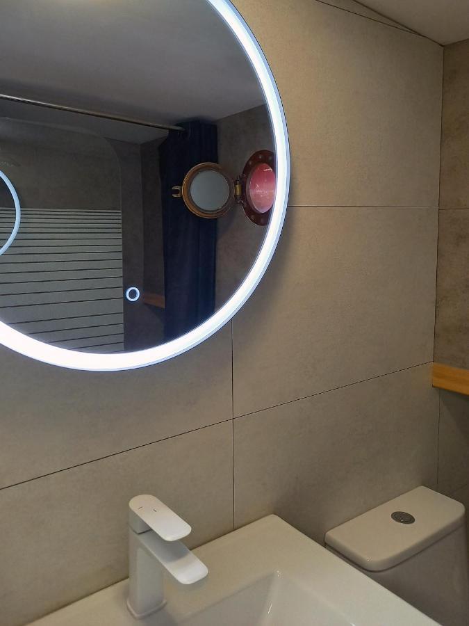 Appartement Atypique Independant Sur Peniche เมซ์ ภายนอก รูปภาพ